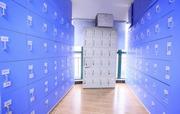 廣州正穗外資注冊(cè)總部一角和合照